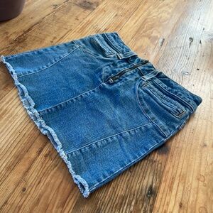 American Eagle Outfitters Distressed Denim Mini Skirt - Size 2